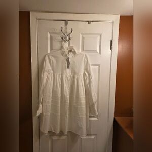 White Long-Sleeve Tunic Blouse